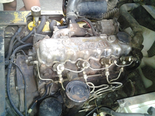 รถฟอร์ลิฟต์ KOMATSU 1.5ตัน รุ่น15 เสาคู่ 3เมตร  แผงงา สไลค์ได้ เครื่องยนต์ ดีเซลISUZU C240