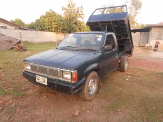 ขายนิสสันดั้มเกียร์ฝาก