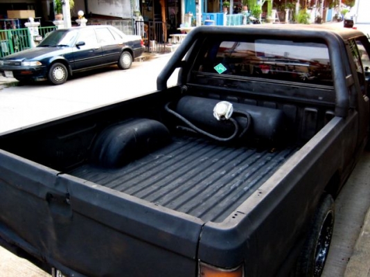 ด่วน AROBODY ปี 93 วางเครื่อง 1 G Auto น้ำมัน+ LPG ครื่อง ช่วงล่างดีมาก ทำมาเพื่องานบรรทุกฉพาะ