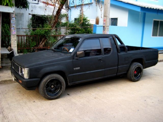 ด่วน AROBODY ปี 93 วางเครื่อง 1 G Auto น้ำมัน+ LPG ครื่อง ช่วงล่างดีมาก ทำมาเพื่องานบรรทุกฉพาะ