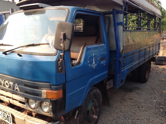 ลดกระหน่ำ!!!!!ขายรถโดยสารTOYOTA Bu115แรงพร้อมเบาะ