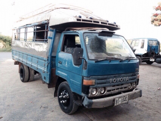 ลดกระหน่ำ!!!!!ขายรถโดยสารTOYOTA Bu115แรงพร้อมเบาะ