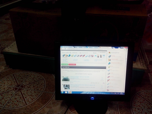 ขายจอคอม15นิ้ว   500  kente