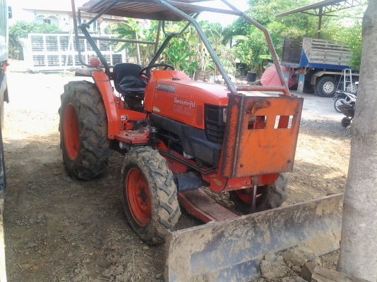 รถไถคูโบต้า L 4508 รถเดิมๆใช้งานน้อยเพียง 1500 ชม.ใช้แค่ตัดหญ้ากับงานไถส่วนตัว