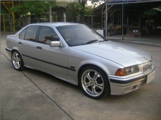 ขาย E36 สวยๆเดิมๆ ครับ รถเดิมๆครื่องเดิมแน่นๆครับ แม็ค18