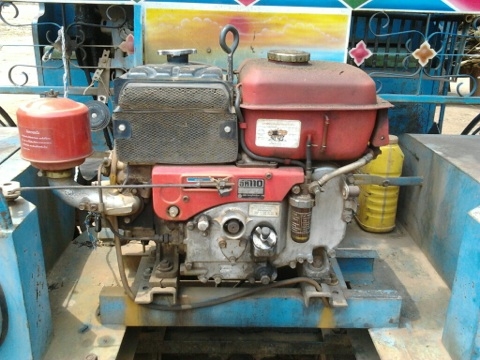 ขายด่วน รถอีแต๋น 6 ล้อดั๊มพ์ เครื่องยนต์ KUBOTA ET110 - 11 แรง ช่วงล่างใหญ่คานหน้า ISUZU 110 ชุดเฟืองท้าย ISUZU 100 กระบะดั๊มพ์ 2.5 ตันคอกไม้สูง ความยาว 3 เมตร กว้าง 1.80 เมตร ยาง 7.50 ขอบ 16 พร้อมบรรทุกพร้อมใช้งานได้เลย ราคาต่อรองได้นะครับ ขายด่วน รถอีแต๋น 6 ล้อดั๊มพ์ เครื่องยนต์ KUBOTA ET110 - 11 แรง ช่วงล่างใหญ่คานหน้า ISUZU 110 ชุดเฟืองท้าย ISUZU 100 กระบะดั๊มพ์ 2.5 ตันคอกไม้สูง ความยาว 3 เมตร กว้าง 1.80 เมตร ยาง 7.50 ขอบ 16 พร้อมบรรทุกพร้อมใช้งานได้เลย ราคาต่อรองได้นะครับ