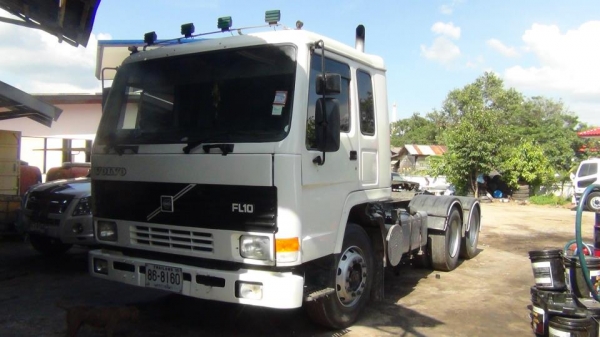ขายหัวลาก VOLVO FL10 320แรง  สภาพดีพร้อมใช้งาน