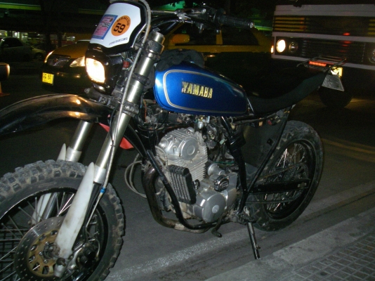 ขายXR250 แต่งโมตาส สตาร์ทมือ มีทะเบียน (((ขี่ในเมืองโหดๆเท่ๆครับ)))