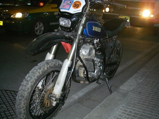 ขายXR250 แต่งโมตาส สตาร์ทมือ มีทะเบียน (((ขี่ในเมืองโหดๆเท่ๆครับ)))