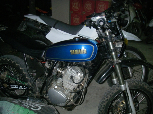 ขายXR250 แต่งโมตาส สตาร์ทมือ มีทะเบียน (((ขี่ในเมืองโหดๆเท่ๆครับ)))