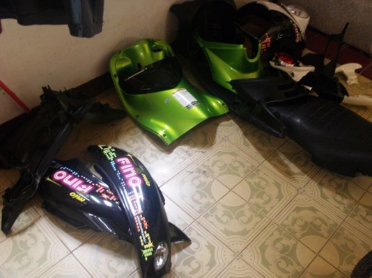 ขาย ชุดสี  fino แท้ทั้งคัน เอาไปแปลงได้เลย