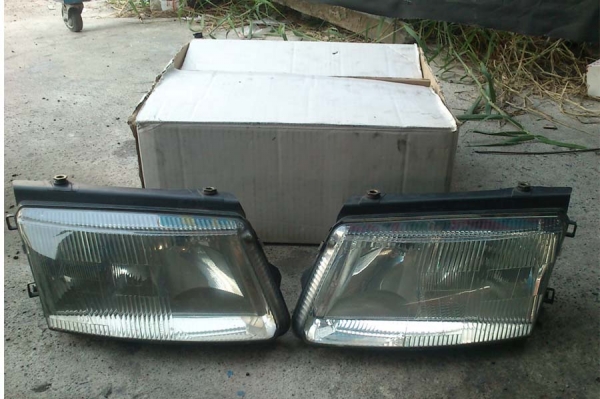 ไฟหน้า โฟล์คพาสสาร์ทปี2000 ขาย1คู่ 3500 บาท