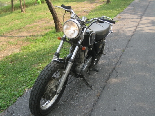 ขาย sr 400 ปี 2000 รถเดิมๆสภาพสวย in.v ครับ