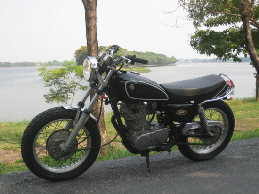 ขาย sr 400 ปี 2000 รถเดิมๆสภาพสวย in.v ครับ