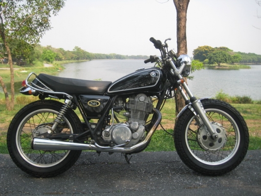 ขาย sr 400 ปี 2000 รถเดิมๆสภาพสวย in.v ครับ