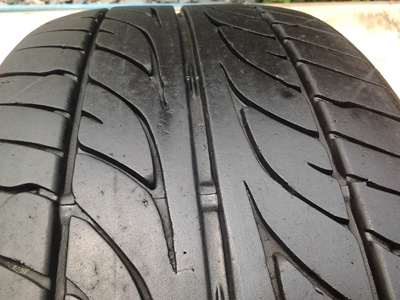 ขายยาง215/45/17 ปี 1810 DUNLOP LM 703 1 คู่