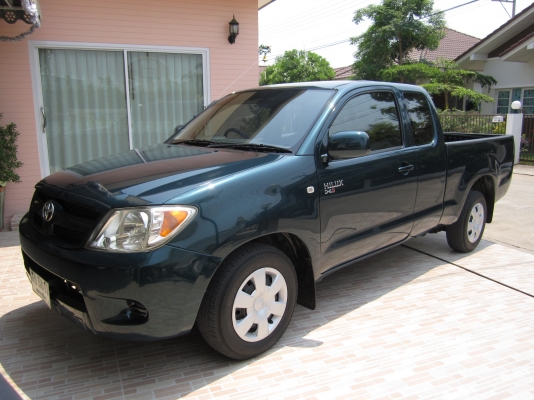 ขาย VIGO 2.5 J สถาพป้ายแดง มือเดียว