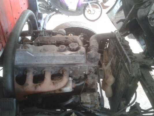 ขายหกล้อแคนเต้อเครื่อง 4D31 แห้งแรงดี สวยๆ กะบะคาโก้ยางสวยหกเส้น