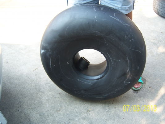 ถังแก๊สโดนัท 42 ลิตร สภาพดีมากครับ