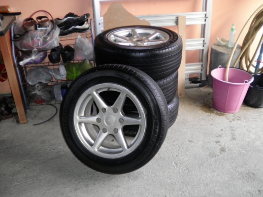 ล้อดียางพร้อมใช้ รับเทรินแม็กก้ได้นะ