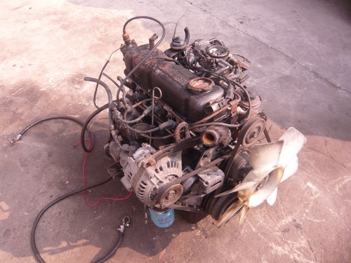 ขายเครื่องยนต์นิสสัน A15 7550 บาท