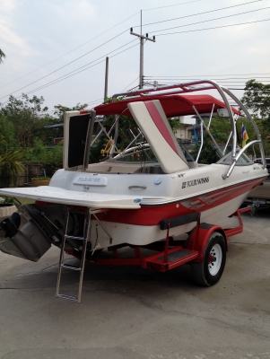 Four winns เรือspeed boat 19.8 ft ลากสกรี &amp; wakeboard  70HRขายถูกๆกันไปเลยครับ