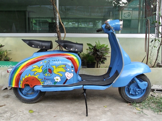 ขาย-แลกโครงlambretta 2อินเดียแท้ๆ 20000 บาทสภาพพร้อมเข็นมีรูปครับ