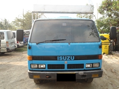 ขายรถ 6 ล้อ ISUZU NPR