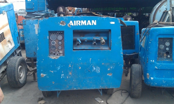 ขายเครื่องอัดลมAIRMAN265CFM เครื่องพร้อมใช้งาน ขายเครื่องอัดลมAIRMAN265CFM เครื่องพร้อมใช้งาน