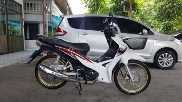 HONDA WAVE 110I NEW 2014 สาตร์ทมือและเท้า วิ่งน้อย 7,XXX KM