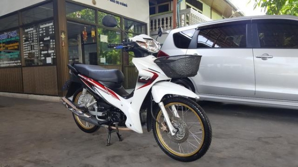 HONDA WAVE 110I NEW 2014 สาตร์ทมือและเท้า วิ่งน้อย 7,XXX KM
