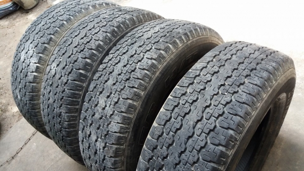 ขายยาง Bridgestone Dueler 245 70 16 ปี 12