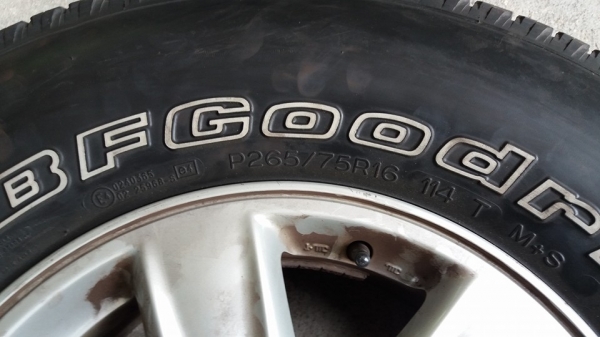 ขายล้อเดิมขอบ 16 ALL NEW DMAX พร้อมยาง BF Goodrich Longtrial 265 75 16 ปี 12