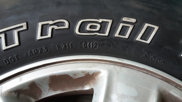 ขายล้อเดิมขอบ 16 ALL NEW DMAX พร้อมยาง BF Goodrich Longtrial 265 75 16 ปี 12