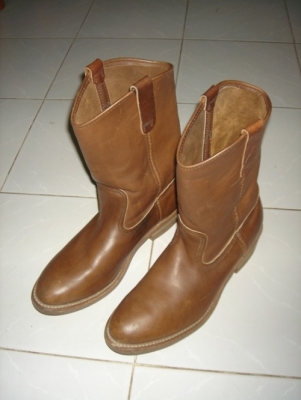 ขายรองเท้าบู๊ท red wing 1178 ,1132 และ 1155 จากเมกาแท้ 100 \% สำหรับคอมอเตอร์ไบค์ คาวบอยและคอรองเท้าหนังแท้ครับ ขายรองเท้าบู๊ท red wing 1178 ,1132 และ 1155 จากเมกาแท้ 100 \% สำหรับคอมอเตอร์ไบค์ คาวบอยและคอรองเท้าหนังแท้ครับ