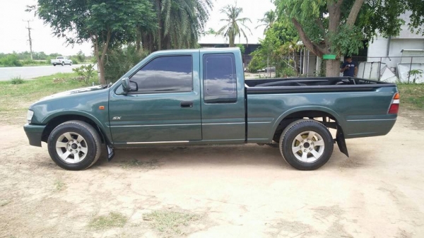 ISUZU DRAGON EYE รุ่นรองท๊อป 2.8 SX TRUBO ปี 40 พวงมาลัยเพาเวอร์แท้ เครื่องดีมาก