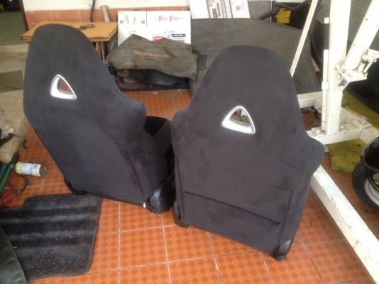 เบาะ RX8 ไม่ขาดไม่ยุบพร้อมรางเก่าญี่ปุ่นเเท้สภาพสวยตามรูปคู่ละ