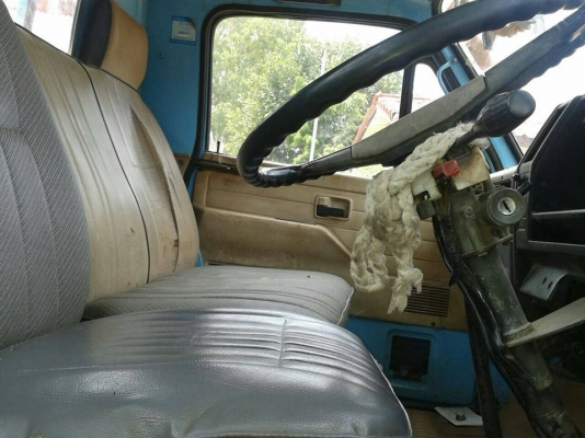 ขายรถ6ล้อ 110แรง NKRยาว4.30 เครื่องดี แคชซีสวย ยางดี เอกสารพร้อมโอน สนใจโทร 090-8588220คุณนะ 093-3258446คุณบิว หรือเข้าดูสินค้าอื่นๆได้ที่ www.narong2truck.com หรือ www.truck.in.th/498 หรือเพจFacebook ณรงค์ ซื้อขายรถมือสอง (เว็บไซต์ส่วนตัว) หรือFacebook ค