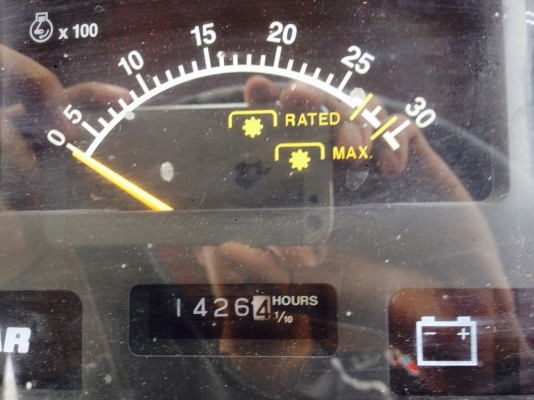 ขาย ยันม่า453T อุปกร5ชิ้น รถไม่เคยลงนา รถเดิมๆทั้งคัน