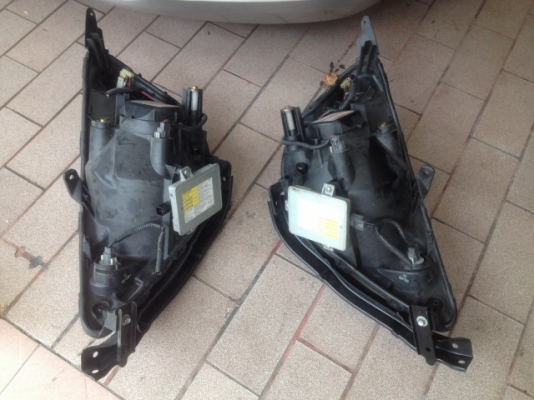 ไฟหน้า HONDA JAZZ GD เป็นไฟซีน่อนเเท้เก่าญีปุ่นสภาพสวยใสไม่ได้ขัดคู่ละ