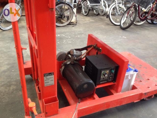 POWER LIFT คนยืน CAPACITA 200KG สูง3เมตร