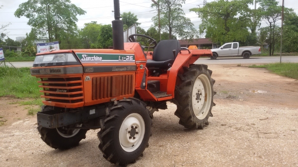 Kubota L1-26