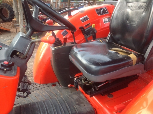 แทรกเตอร์คูโบต้าเอ็ม 7040 สภาพดีมากพร้อมใช้งาน รถเดิมทั้งคันไม่เคยสี มีผานดันและผานหลังด้วย แทรกเตอร์คูโบต้าเอ็ม 7040 สภาพดีมากพร้อมใช้งาน รถเดิมทั้งคันไม่เคยสี มีผานดันและผานหลังด้วย