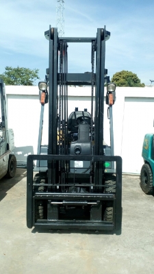 ขายรถ tcm ขนาด 2.5 ตัน รุ่นt3 เบนซิล + แก็ส   เกียร์ ออโต้ รับประกัน3 เดือน