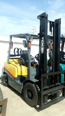 ขายรถ tcm ขนาด 2.5 ตัน รุ่นt3 เบนซิล + แก็ส   เกียร์ ออโต้ รับประกัน3 เดือน