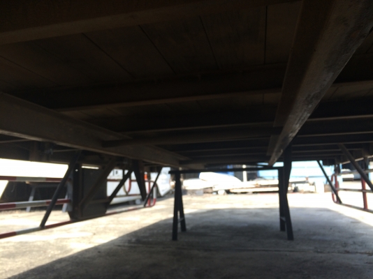 ขายตู้3บานยาว 6.50 เมตร สูง2.20เมตร กว้าง2.25เมตร