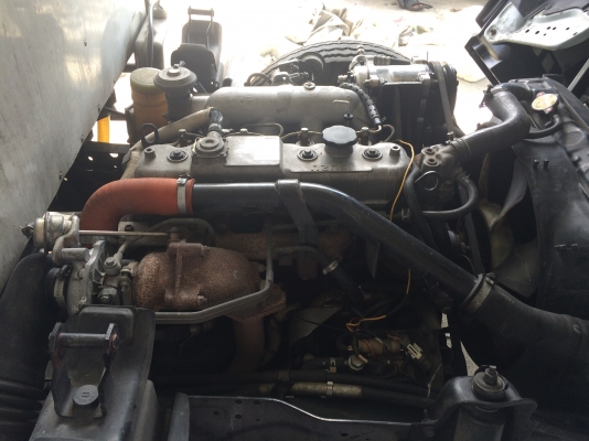 Isuzu NKR เครื่อง100แรง พร้อมตู้ ป้ายเล็กไม่ติดเวลา สภาพสวยพร้อมใช้งาน