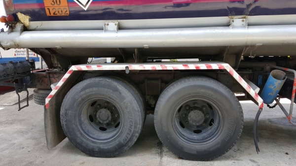 Isuzu  175  แรงม้า