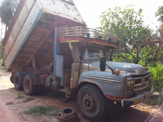 ขายรถ10ล้อ หัวยาว ดั้ม2เพลาใหญ่ สโลอินเตอร์ เครื่อง168แรง EH700 เครื่องดีแคชซีสวย เอกสารพร้อมโอน สนใจโทร 090-8588220คุณนะ 093-3258446คุณบิว หรือเข้าดูสินค้าอื่นๆได้ที่ www.narong2truck.com หรือ www.truck.in.th/498 หรือเพจFacebook ณรงค์ ซื้อขายรถมือสอง (เว