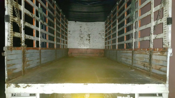 ขายกระบะใส่เมก้า 6.5 เมตรคัสซี 82 กว้าง 226 ยาว 650 สูง 220 เมตร ขายกระบะใส่เมก้า 6.5 เมตรคัสซี 82 กว้าง 226 ยาว 650 สูง 220 เมตร